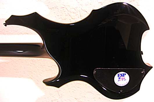 ESP-Flame-Baritone-Guitar-Rear.JPG (600x396 -- 37790 bytes)