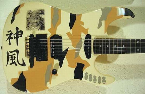 ESP-Kamikaze-III-Guitar.jpg (600x390 -- 53878 bytes)